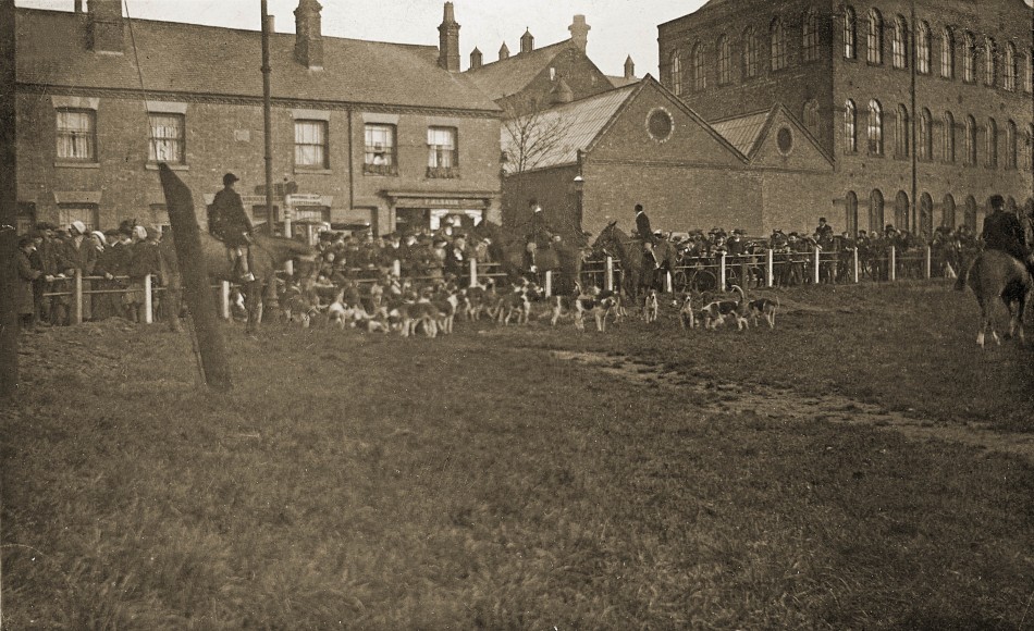 Quorn Hunt on the Little Green