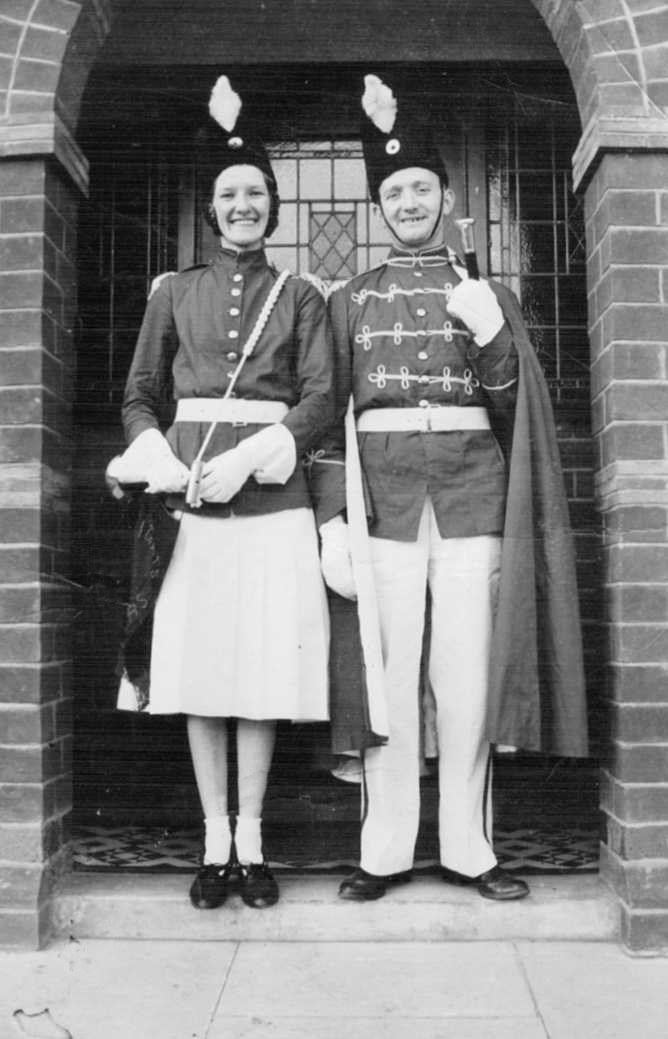 Arthur and Marie Wheldon - Wright's Commanders Carnival Band