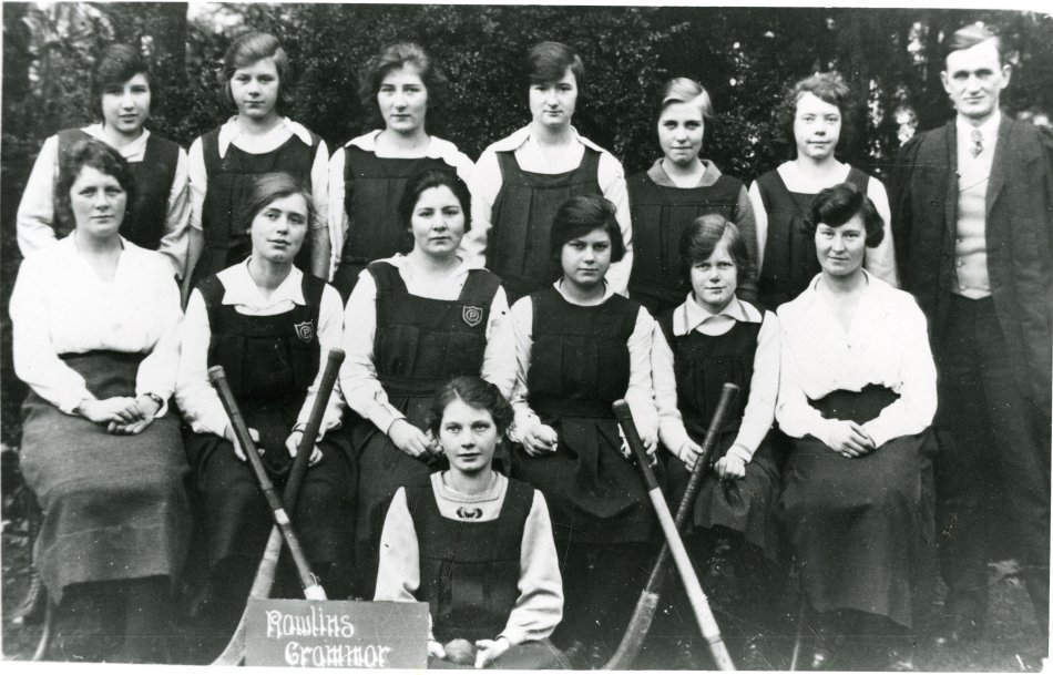 Rawlins Hockey Team c1920