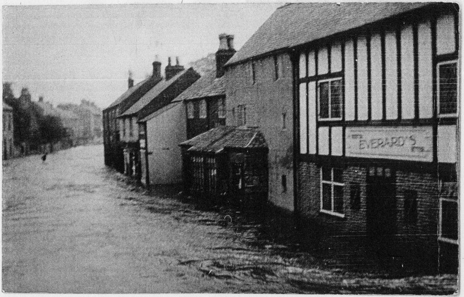 Floods at Quorn Cross and Station Road