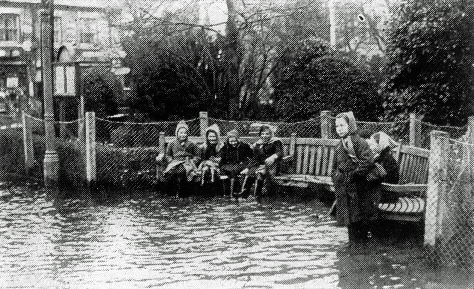 Terrific Gale Strikes Loughborough and Quorn, March 1947