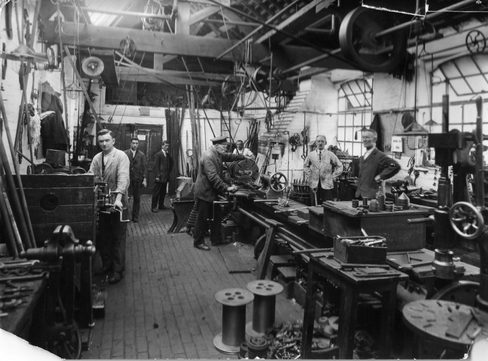 Machine shop at M. Wright and Sons, Quorn, early 1920s