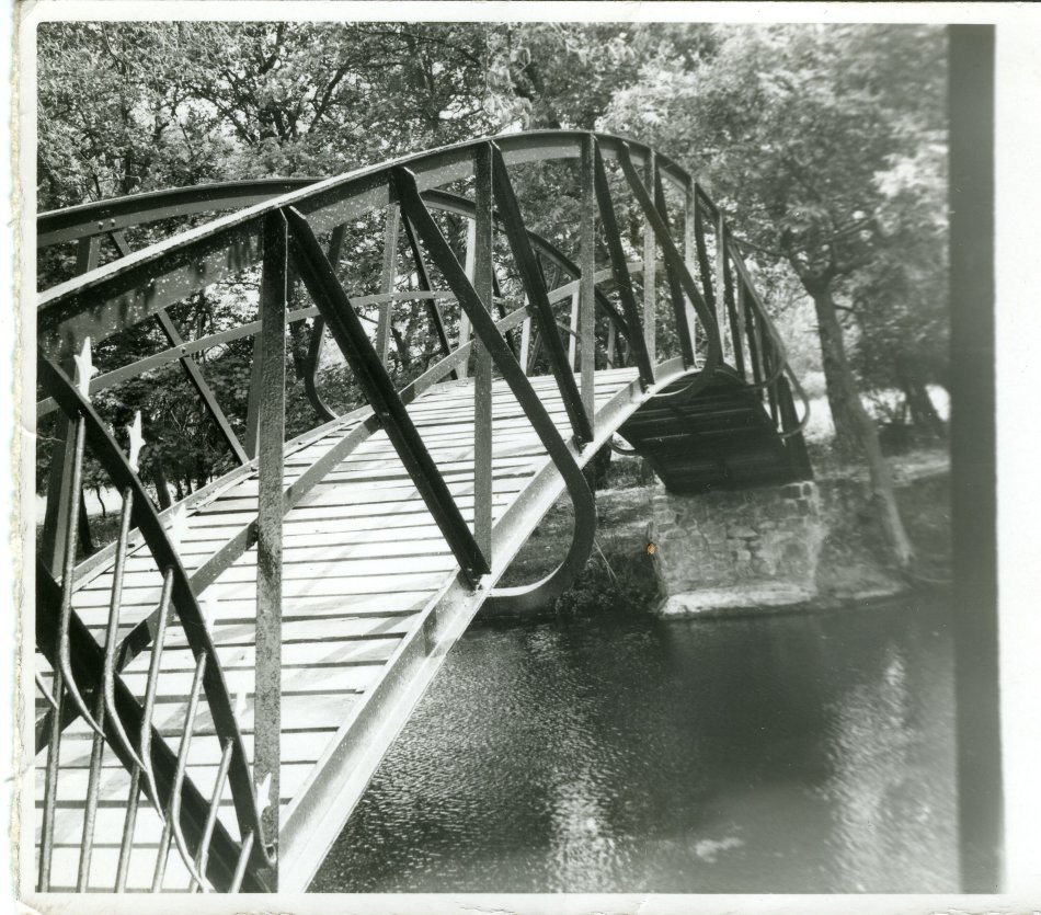 Santa Maria bridge on Soar Road c1970s