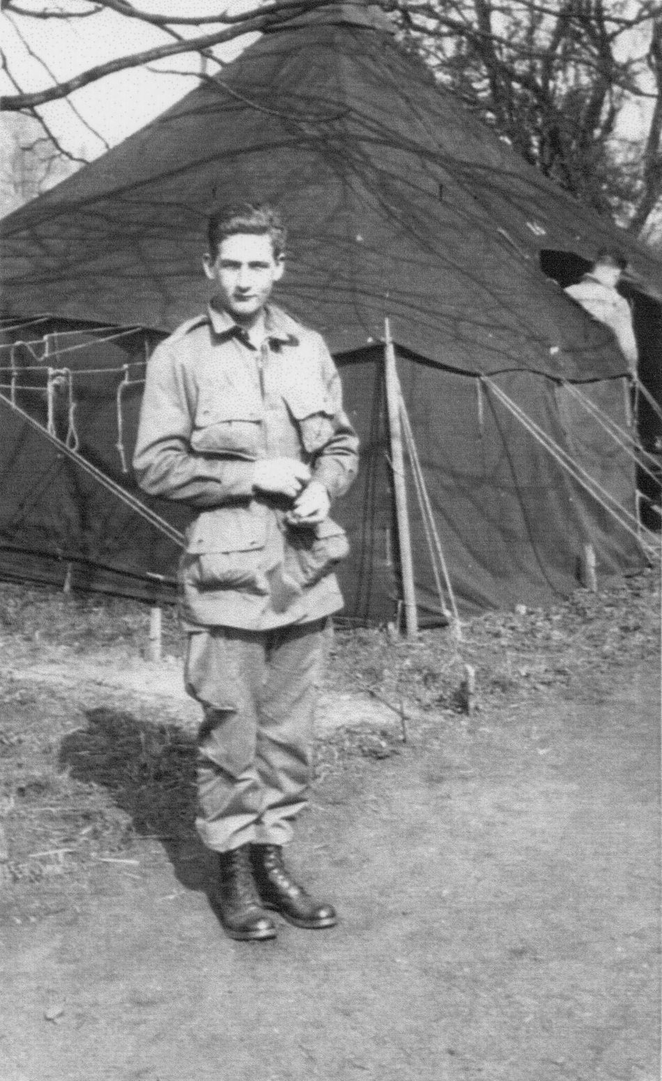 US soldier Robert E Coddington, Camp Quorn 1944