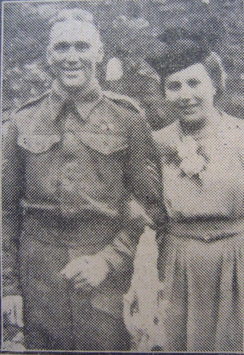 Sergt. L Green and Miss J Bowler 1944